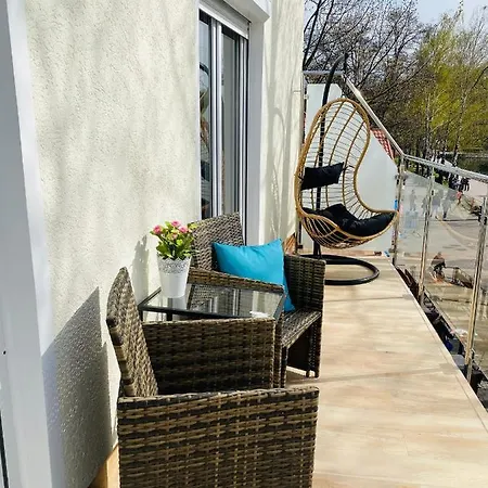 Moloo Iii Z Widokiem Na Jezioro Apartmán Ostróda
