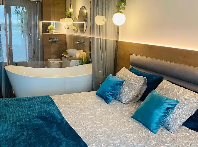 Moloo Iii Apartment *