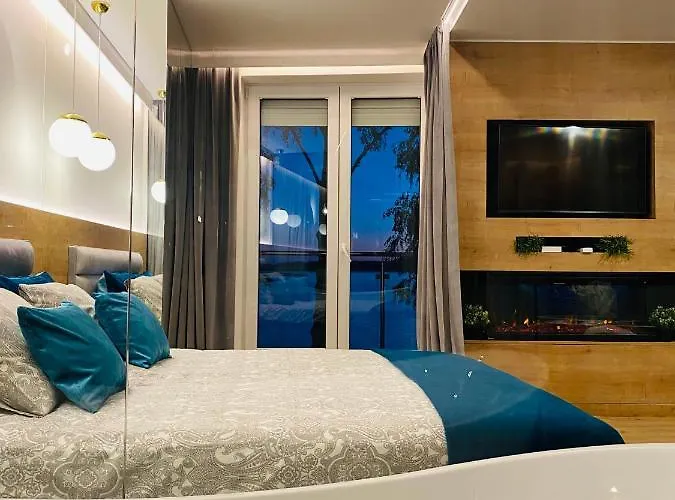 Moloo Iii Оструда